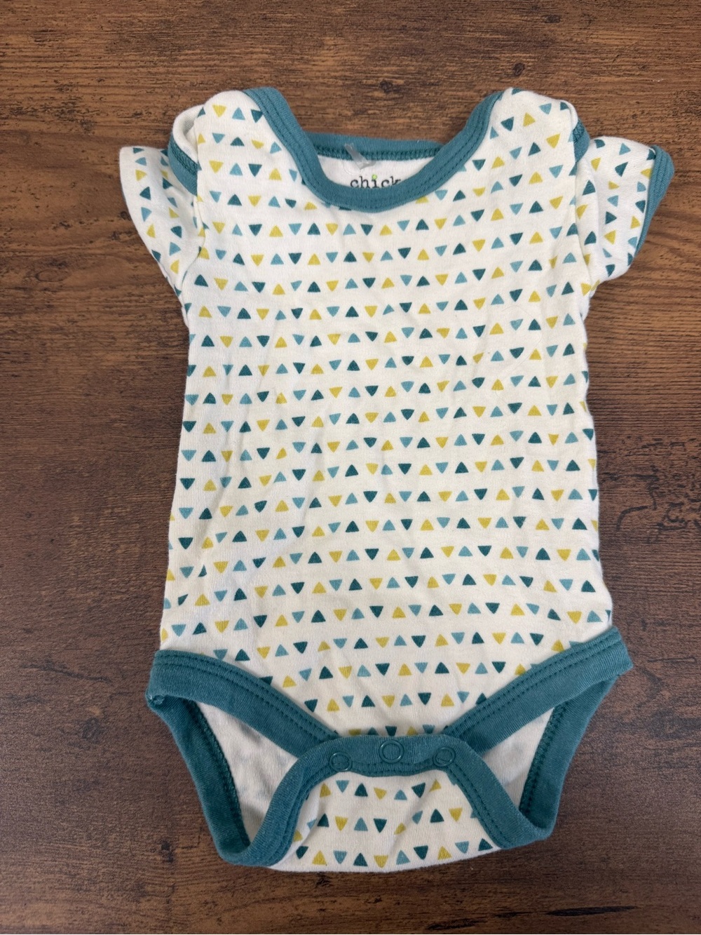 ⭐️5 for $20⭐️Chick Pea Teal-Trim Triangle Print Baby One-Piece 0-3M
